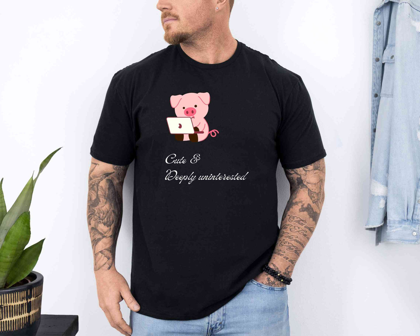 Cute & deeply uninterested T-Shirt [Unisex]