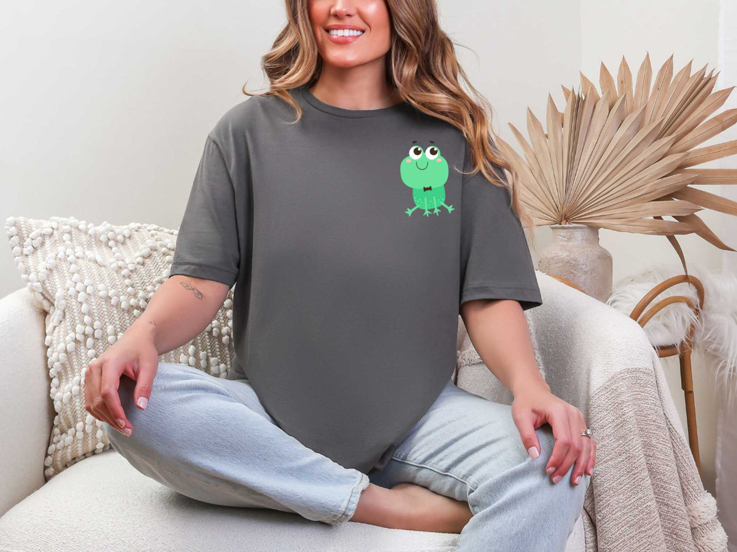 Mr. Hopwell 🐸 T-Shirt [Unisex]