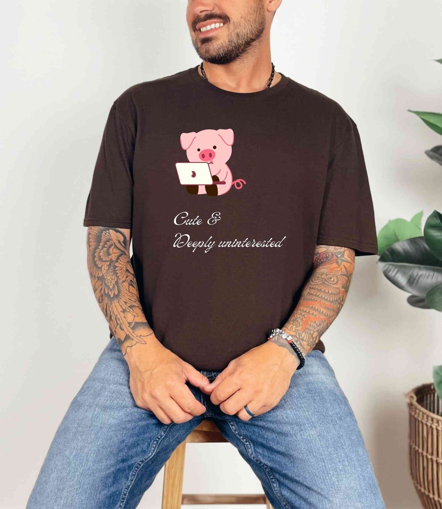 Cute & deeply uninterested T-Shirt [Unisex]