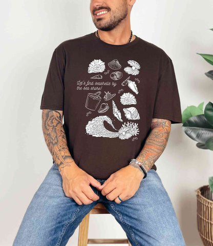 Let's find seashells.. T-Shirt [Unisex]