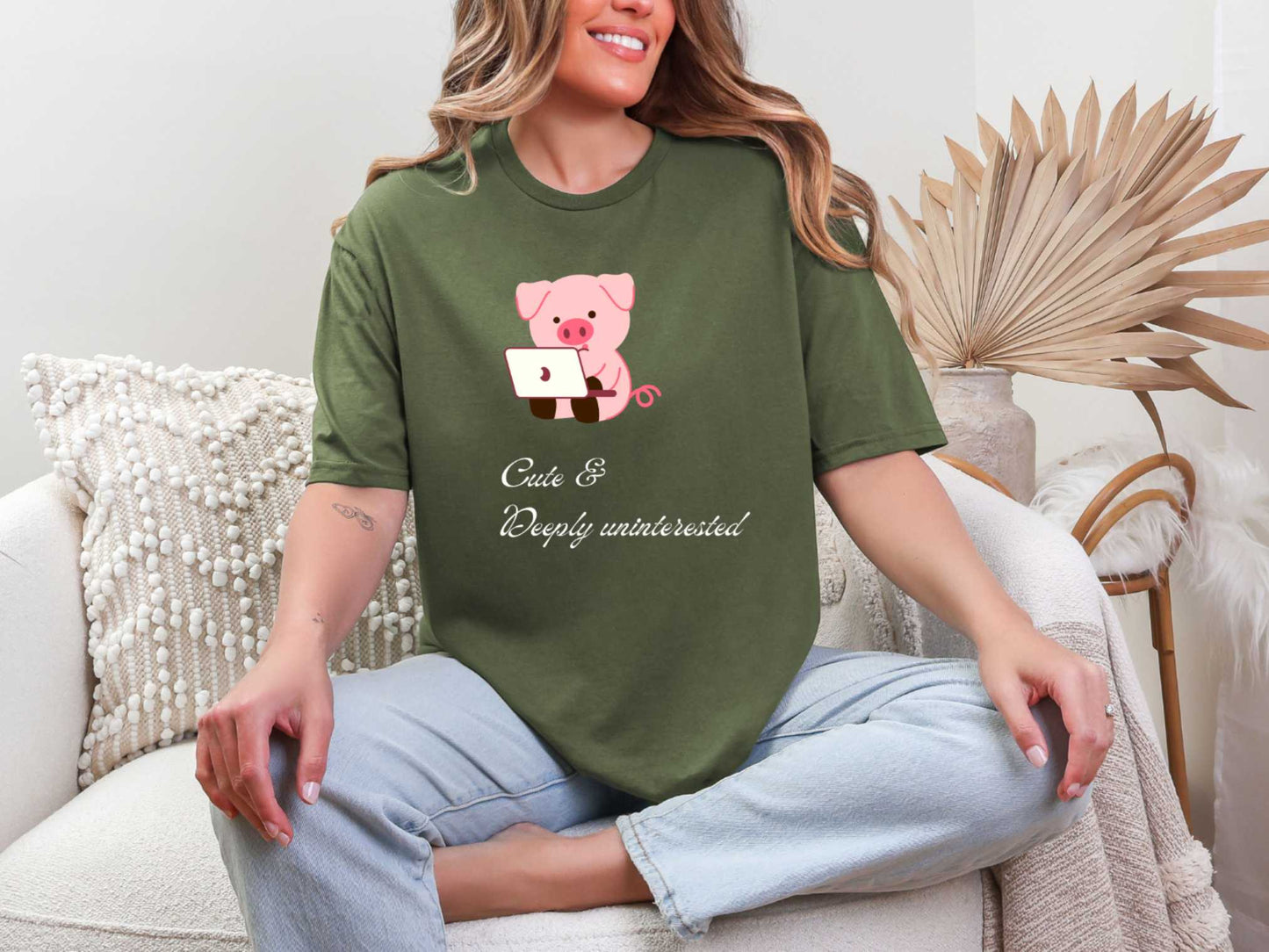 Cute & deeply uninterested T-Shirt [Unisex]