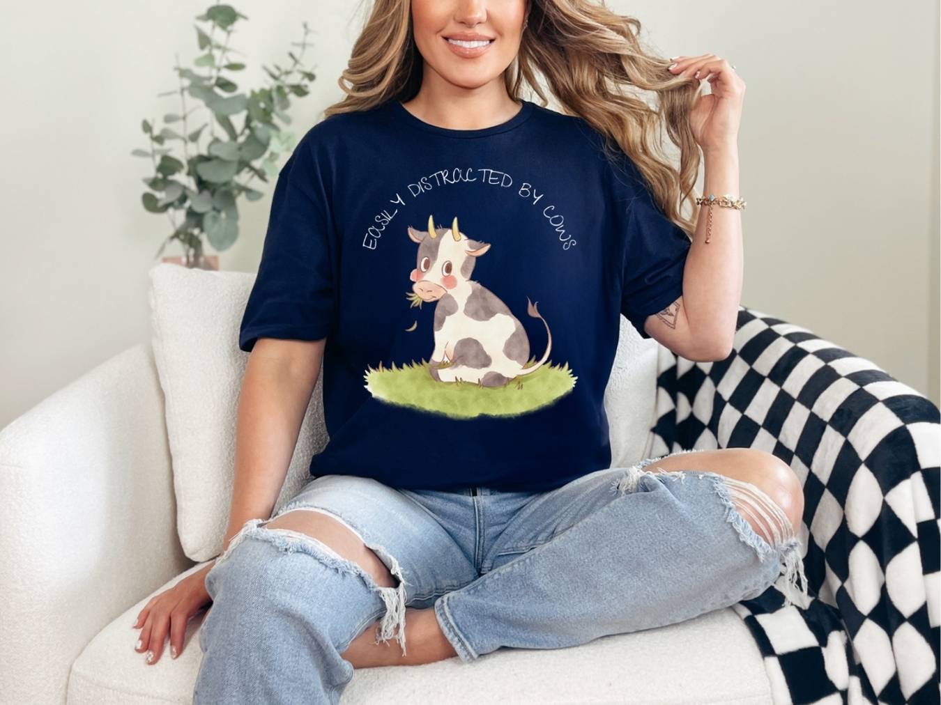 Easily distracted by Cows T-Shirt [Unisex]