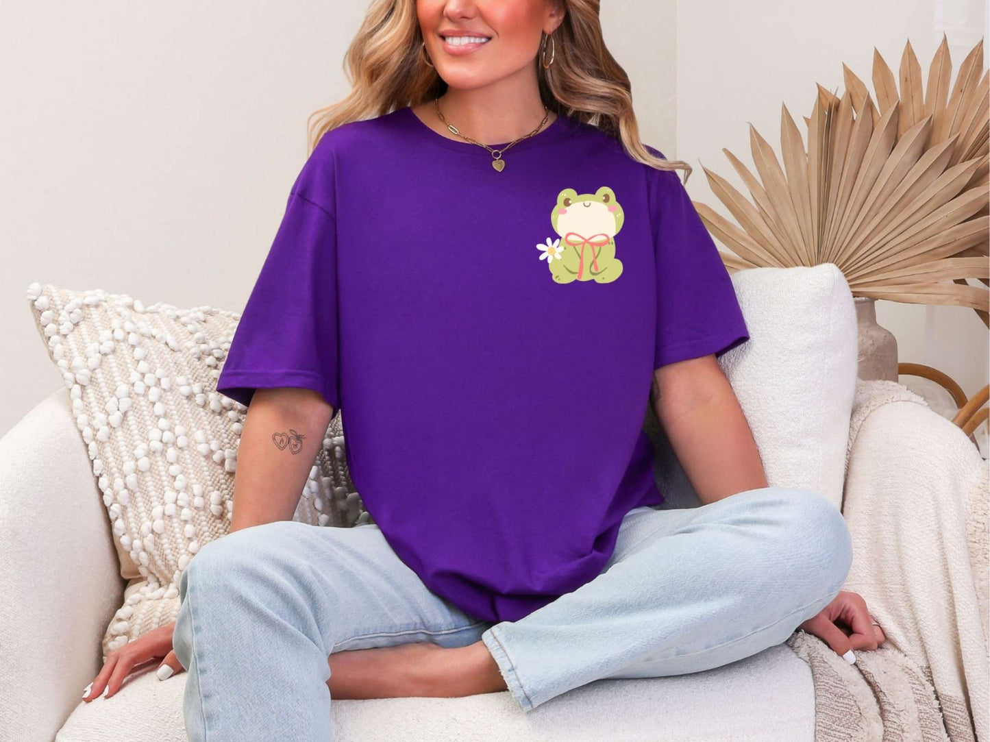 Ms. Hopkins 🐸 T-Shirt [Unisex]